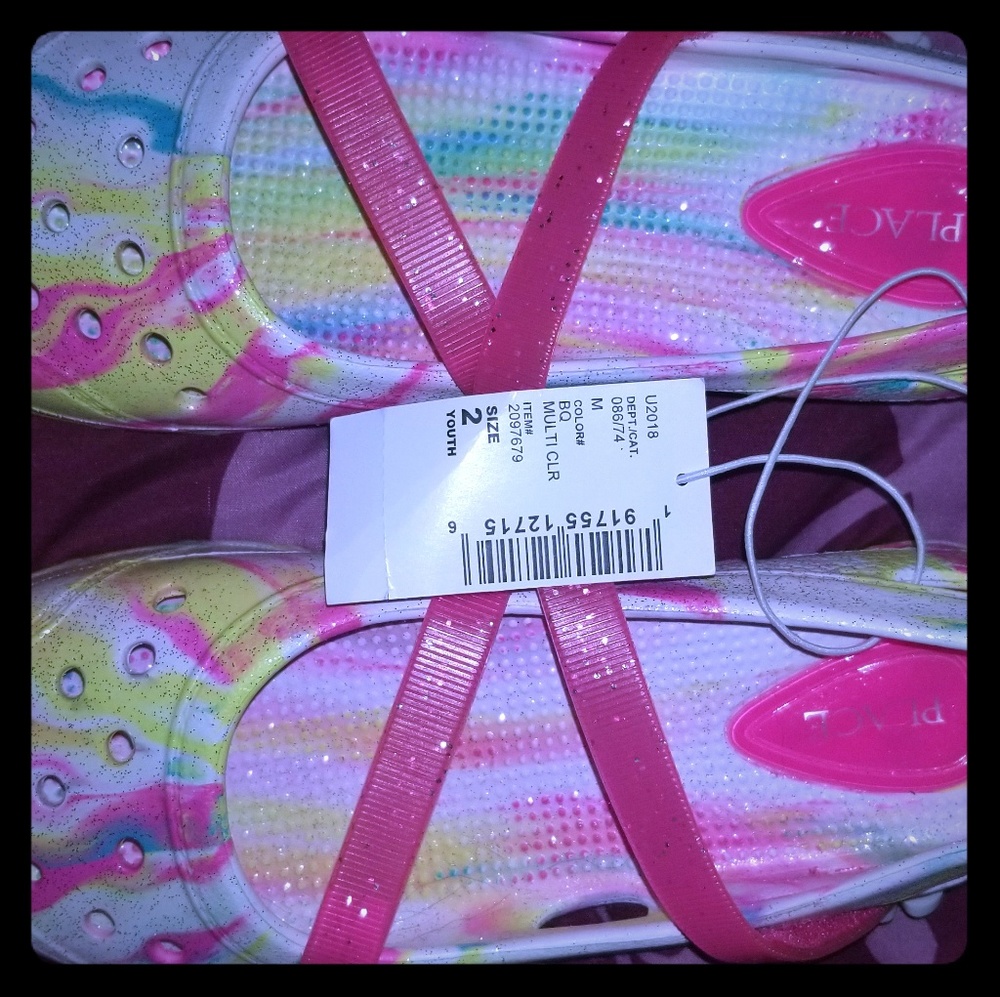 Girls size 2 water shoes